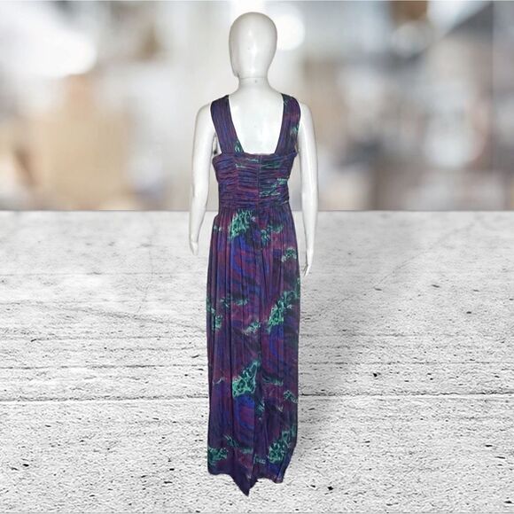 Sangria Multicolor Print Gown - Picture 4 of 6